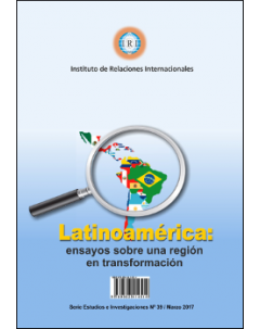 Latinoamérica: ensayos sobre una región en transformación